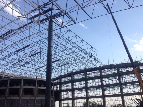 盘锦煤棚网架